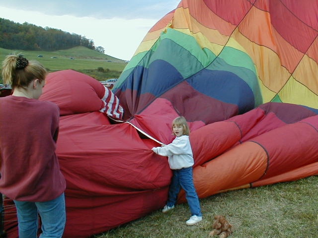 Carrie and Chynna crewing at the Mountaineer Balloon Festival